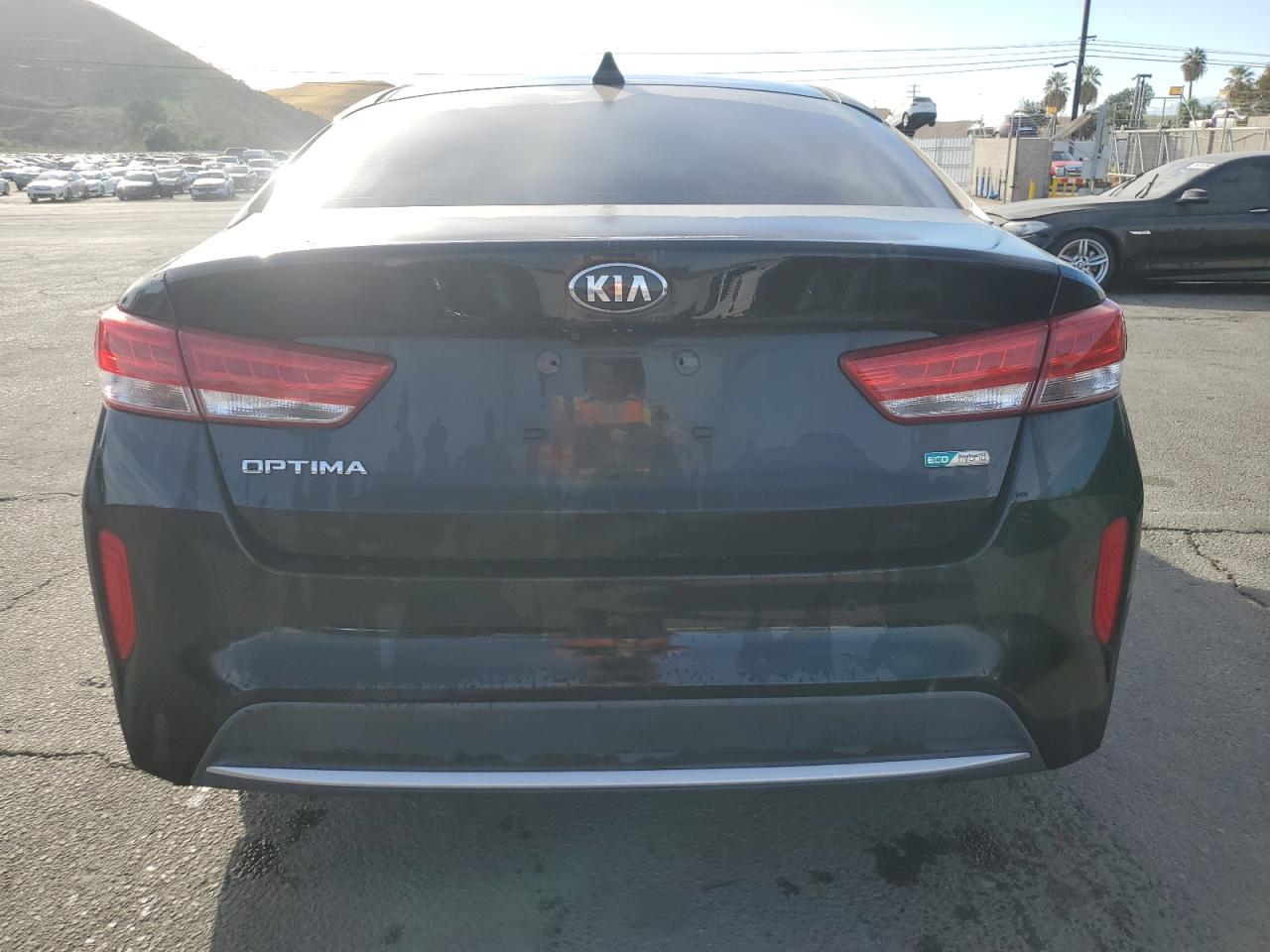 2017 Kia Optima Hybrid VIN: KNAGT4LC3H5006857 Lot: 77039244