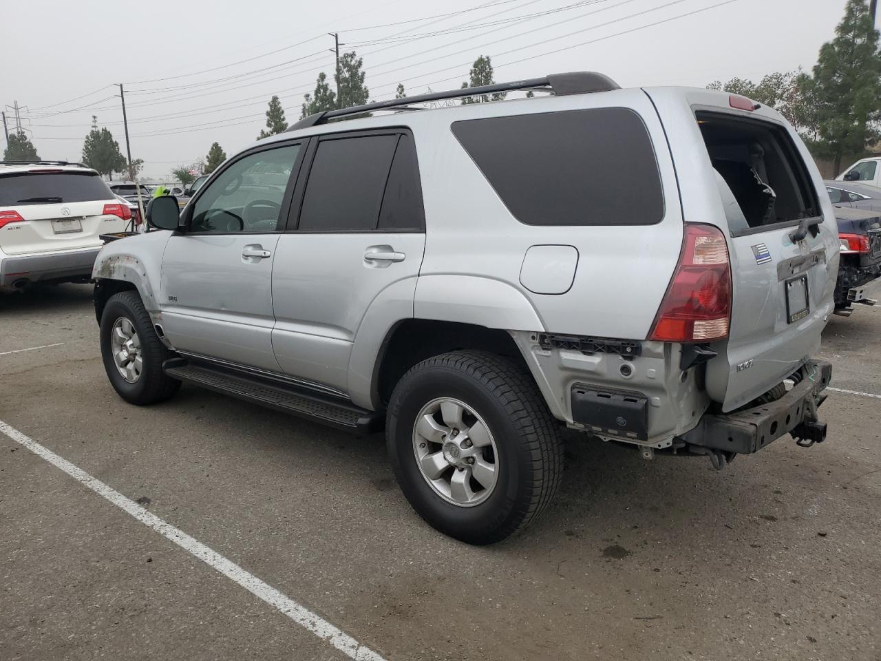 2005 Toyota 4Runner - Image 2