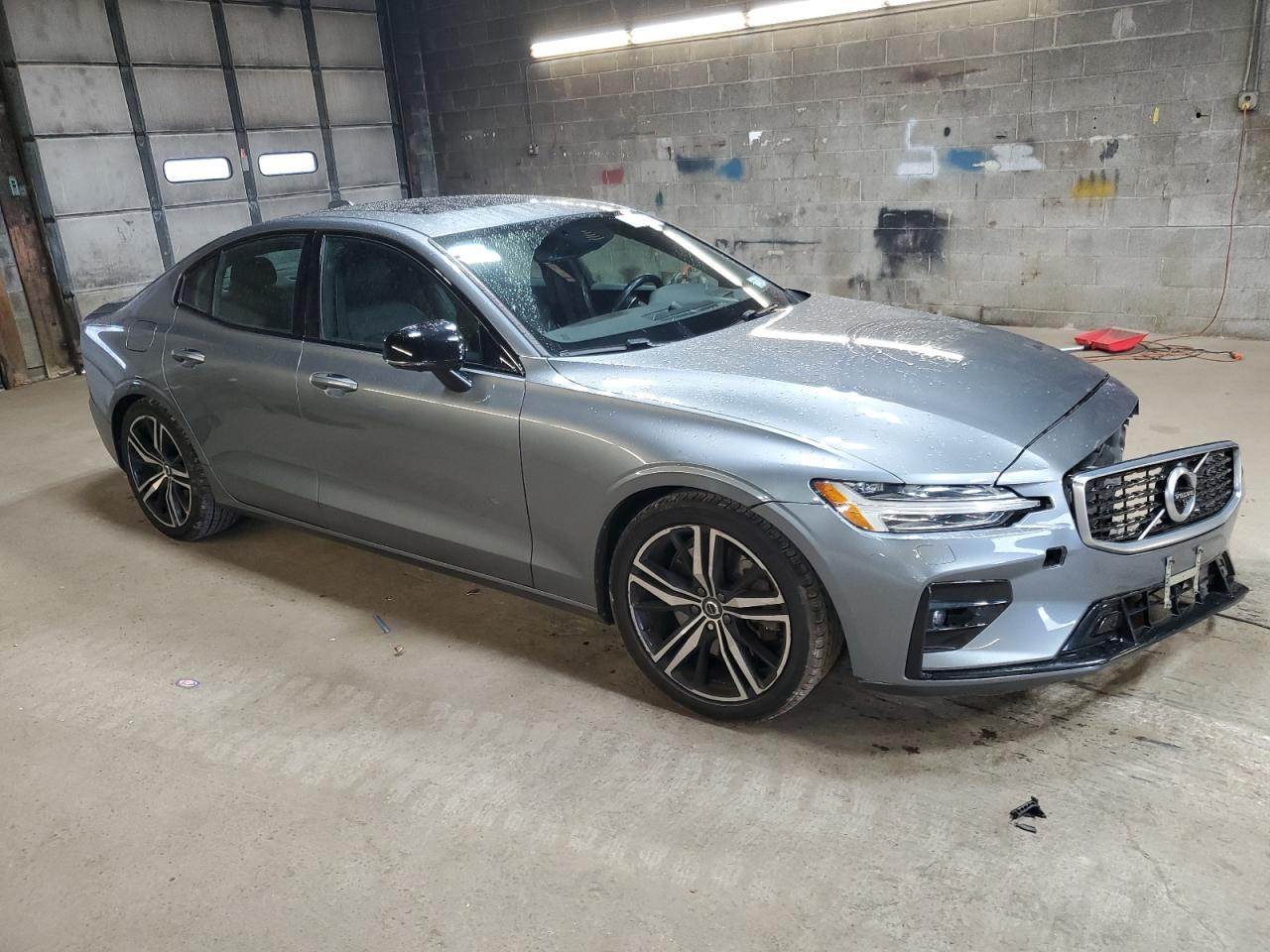 2019 Volvo S60 - Image 4