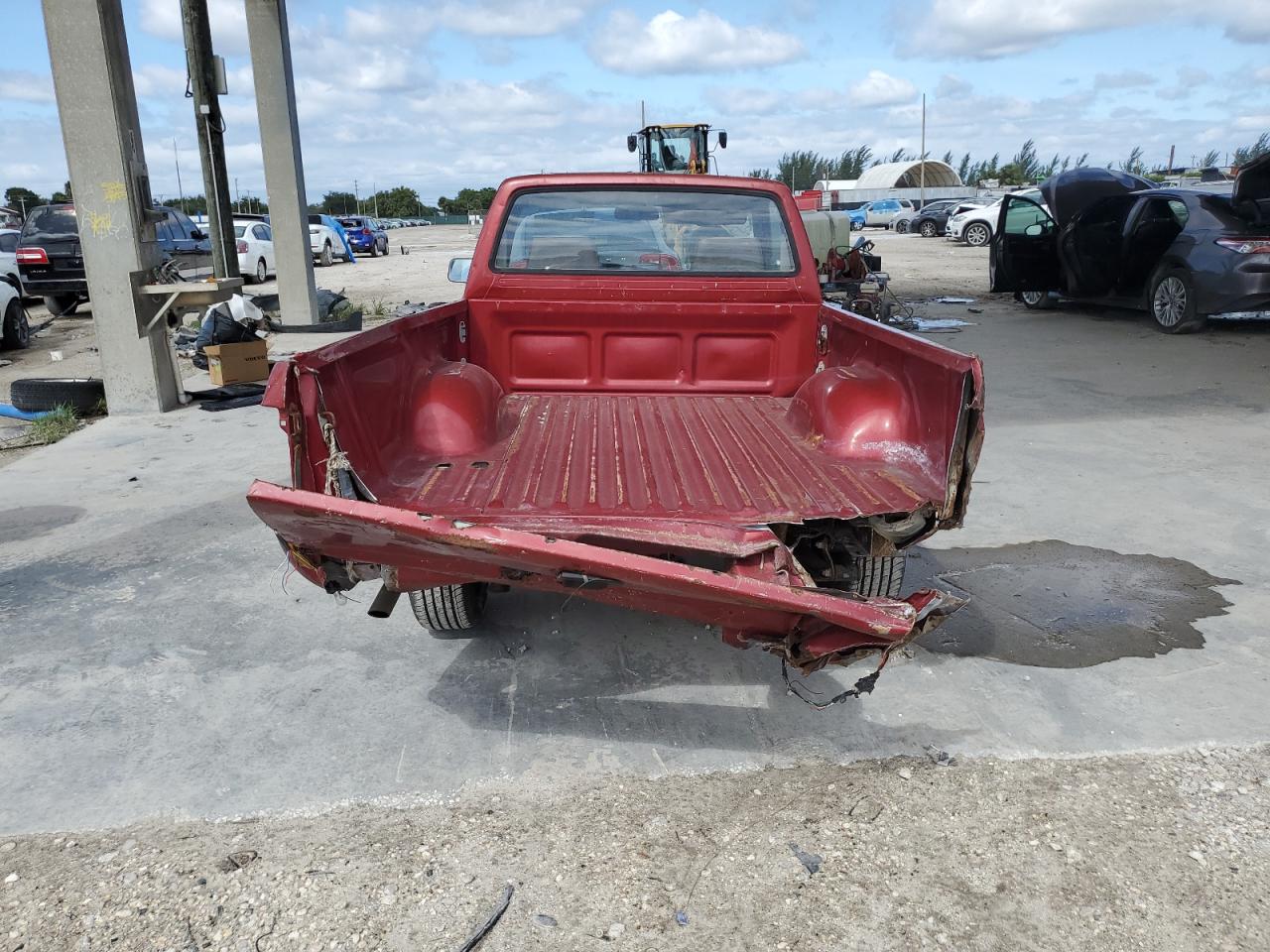 1992 Toyota Pickup 1/2 Ton Short Wheelbase Stb VIN: 4TARN81A2NZ044529 Lot: 75123894