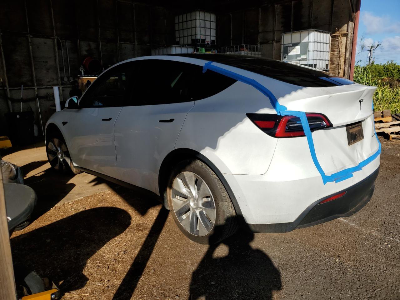 5YJYGDEE1MF284921 2021 TESLA MODEL Y - Image 2