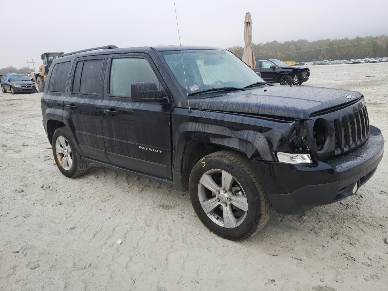 2016 Jeep Liberty (Patriot) - Image 4