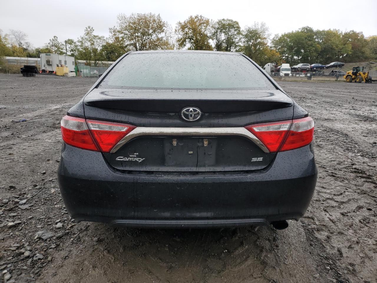 2017 Toyota Camry - Image 6