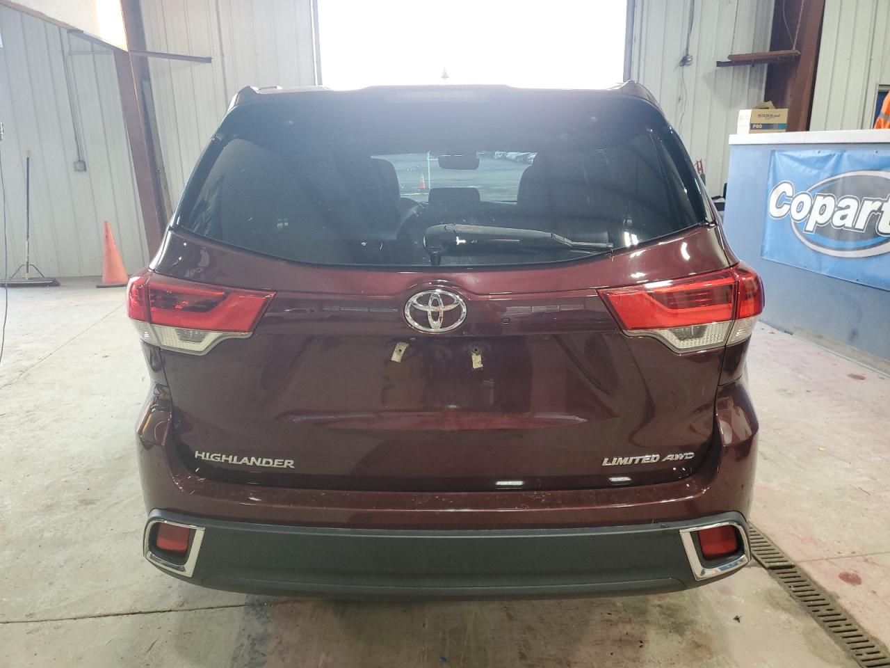 2018 Toyota Highlander Limited VIN: 5TDDZRFH5JS801272 Lot: 78389754