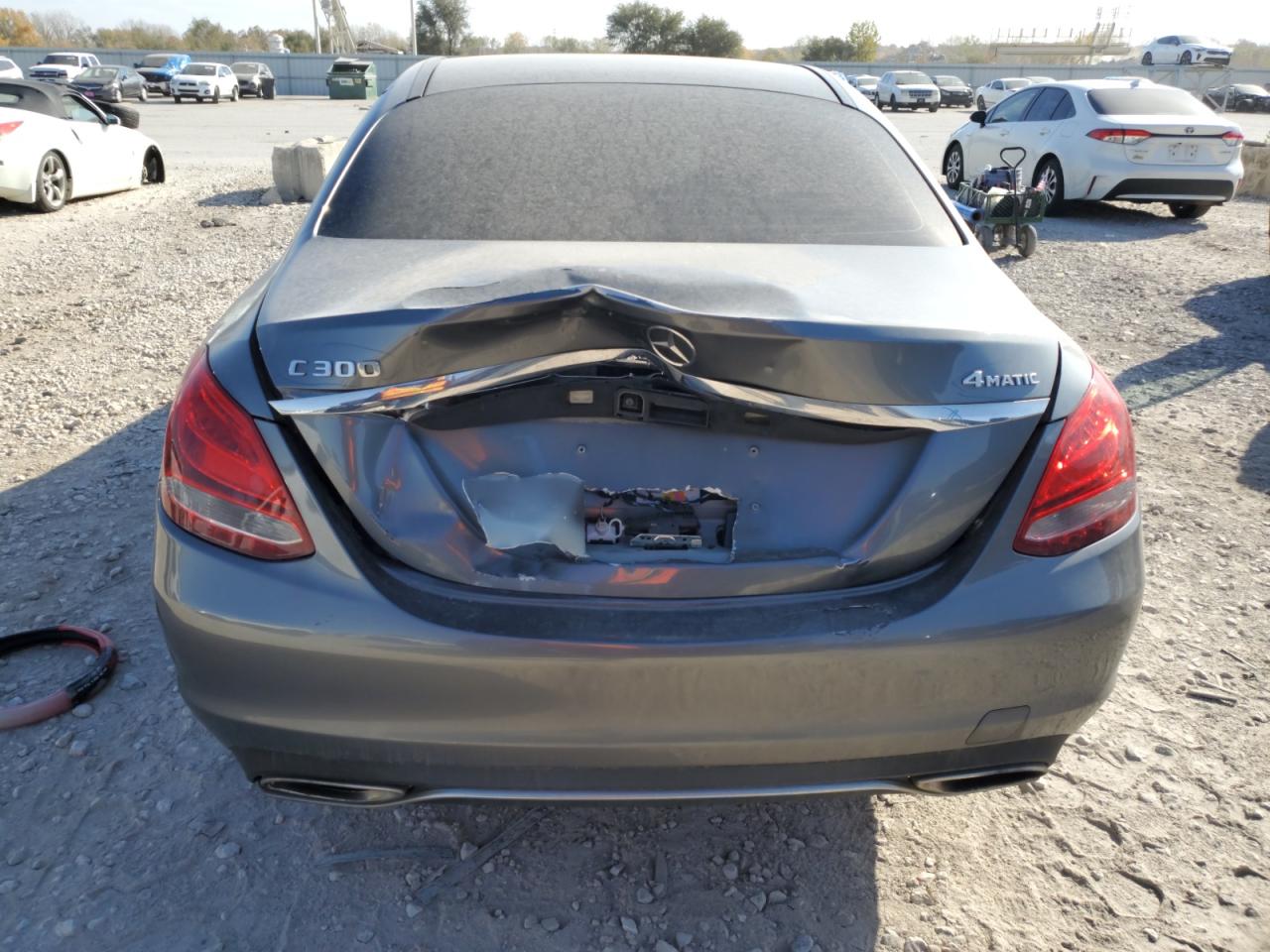 55SWF4KB4HU228755 2017 Mercedes-Benz C 300 4Matic