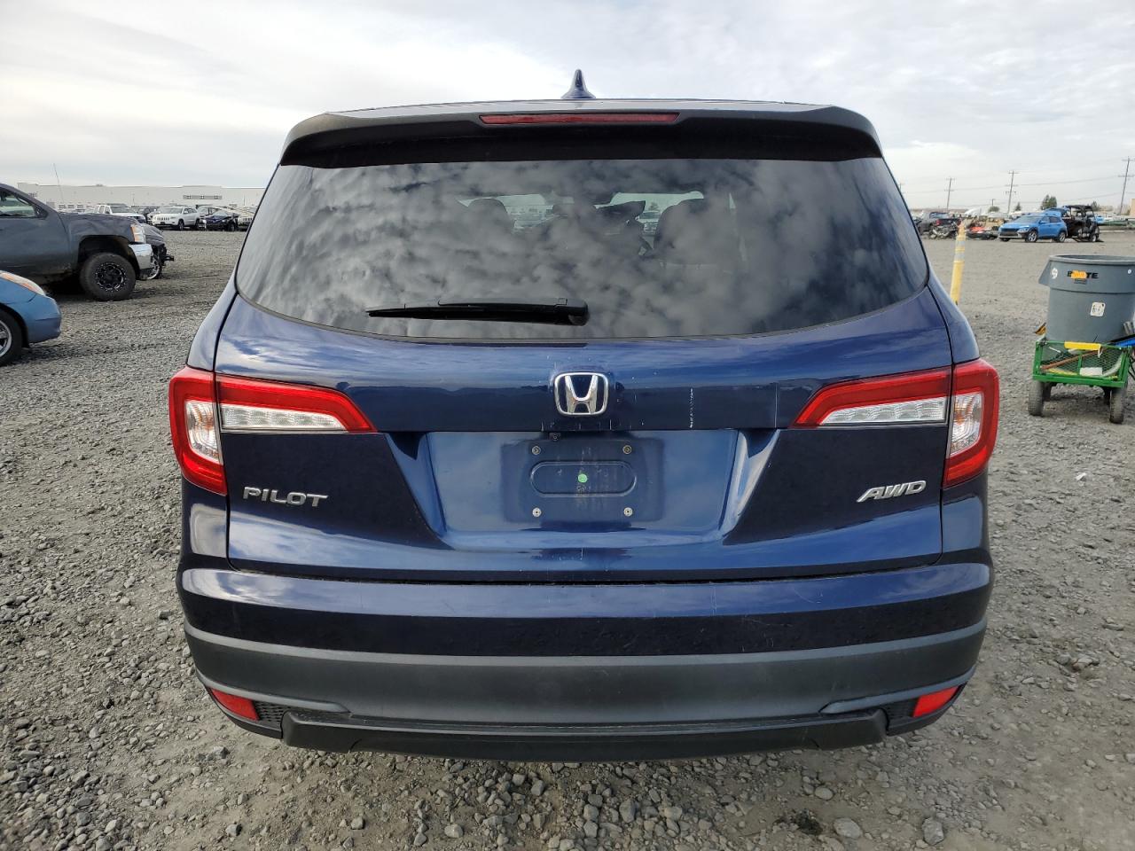 2019 Honda Pilot Lx VIN: 5FNYF6H1XKB037708 Lot: 77370794