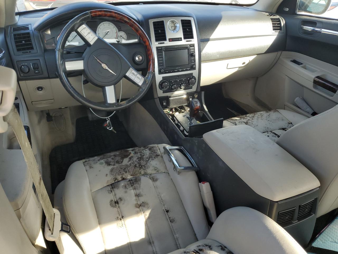 2006 Chrysler 300 - Image 8