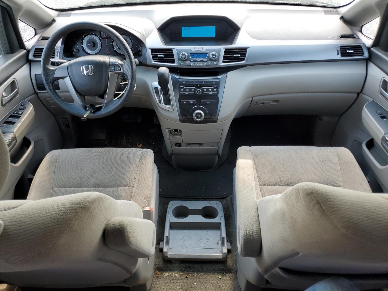 5FNRL5H28CB132852 2012 Honda Odyssey Lx