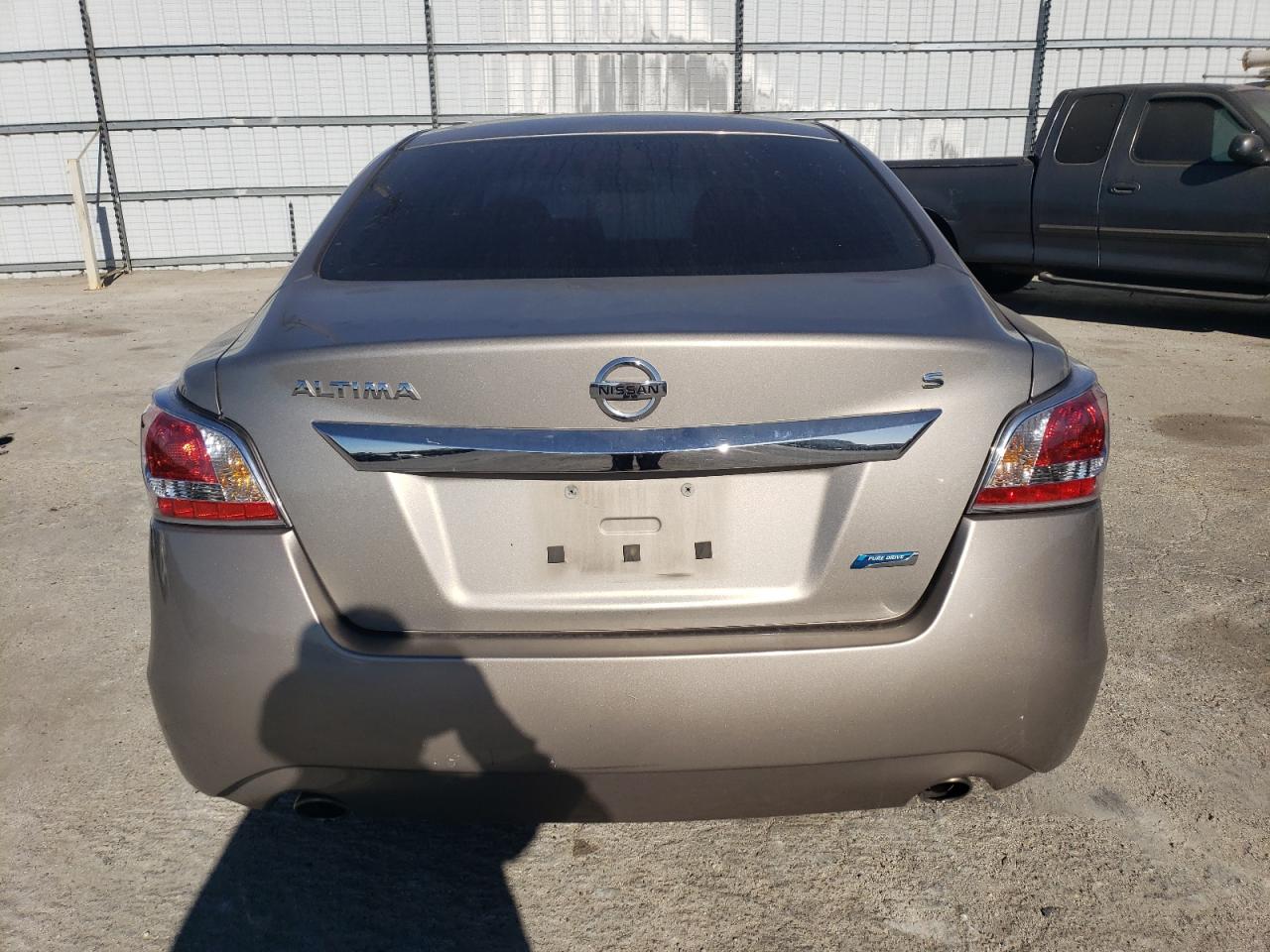 1N4AL3AP1EN215931 2014 Nissan Altima 2.5