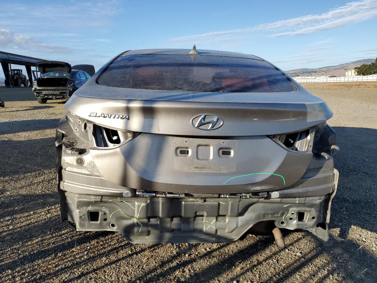 2013 Hyundai Elantra - Image 6