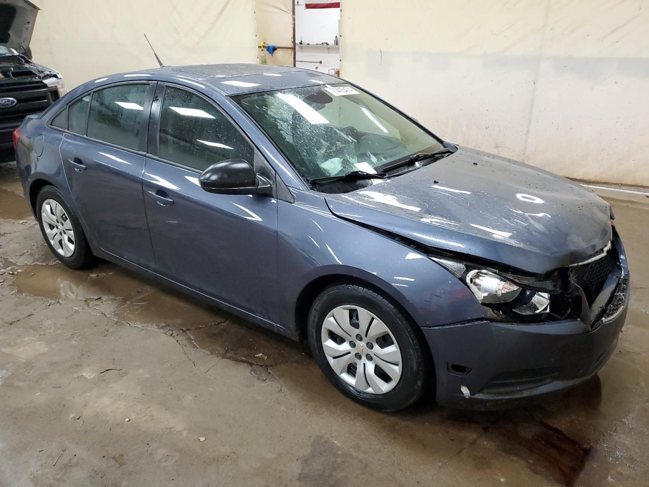 VIN 1G1PA5SG2D7218899 2013 CHEVROLET CRUZE no.4