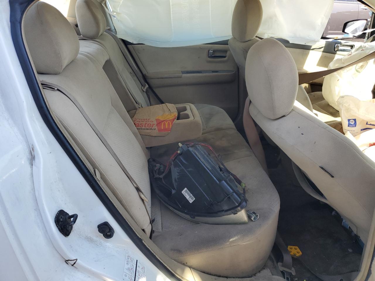 2009 Nissan Sentra - Image 10