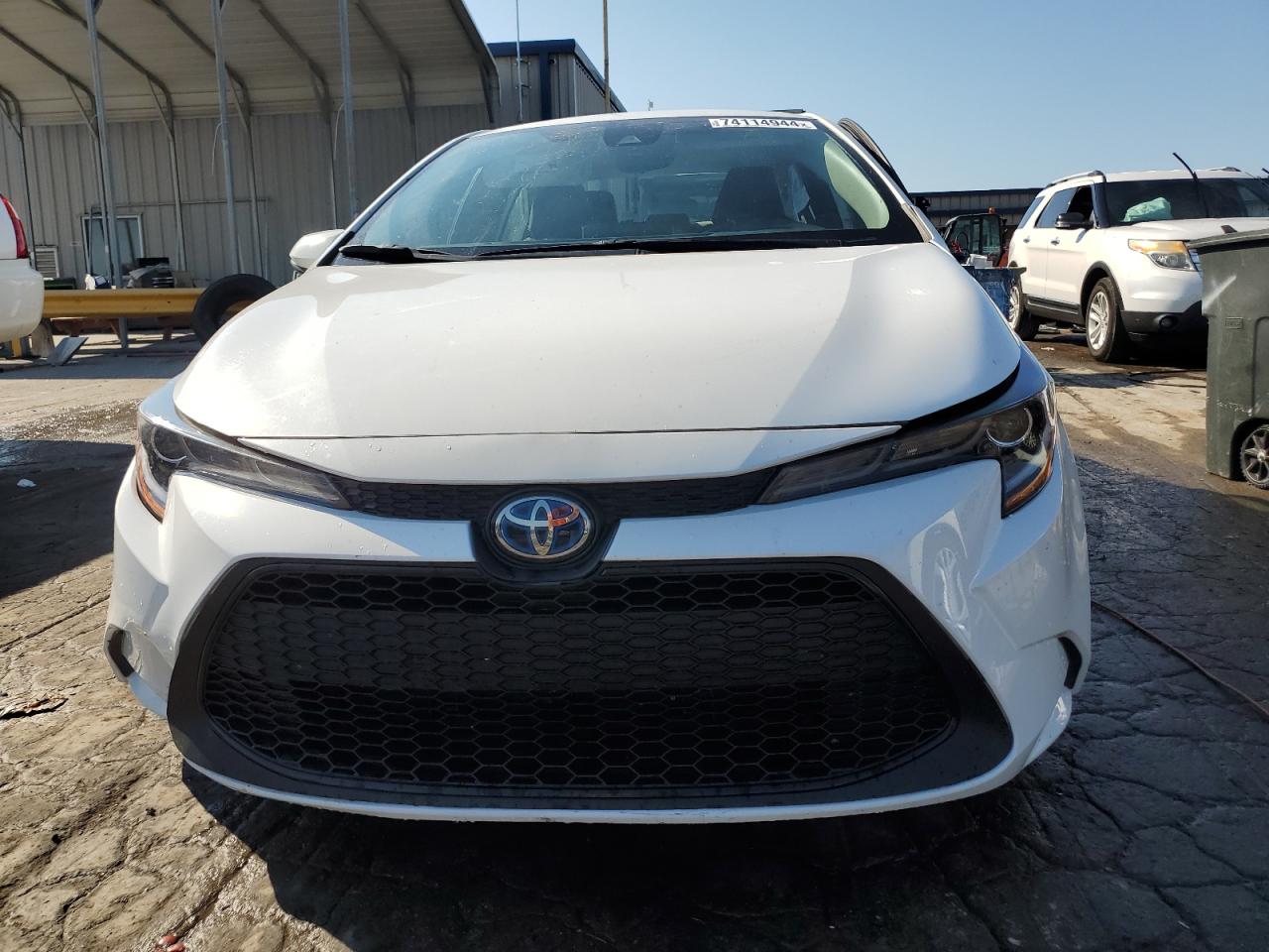 2022 Toyota Corolla - Image 5