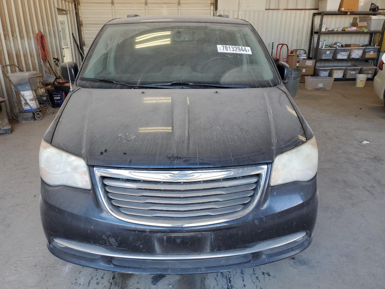 2013 Chrysler Town & Country - Image 5