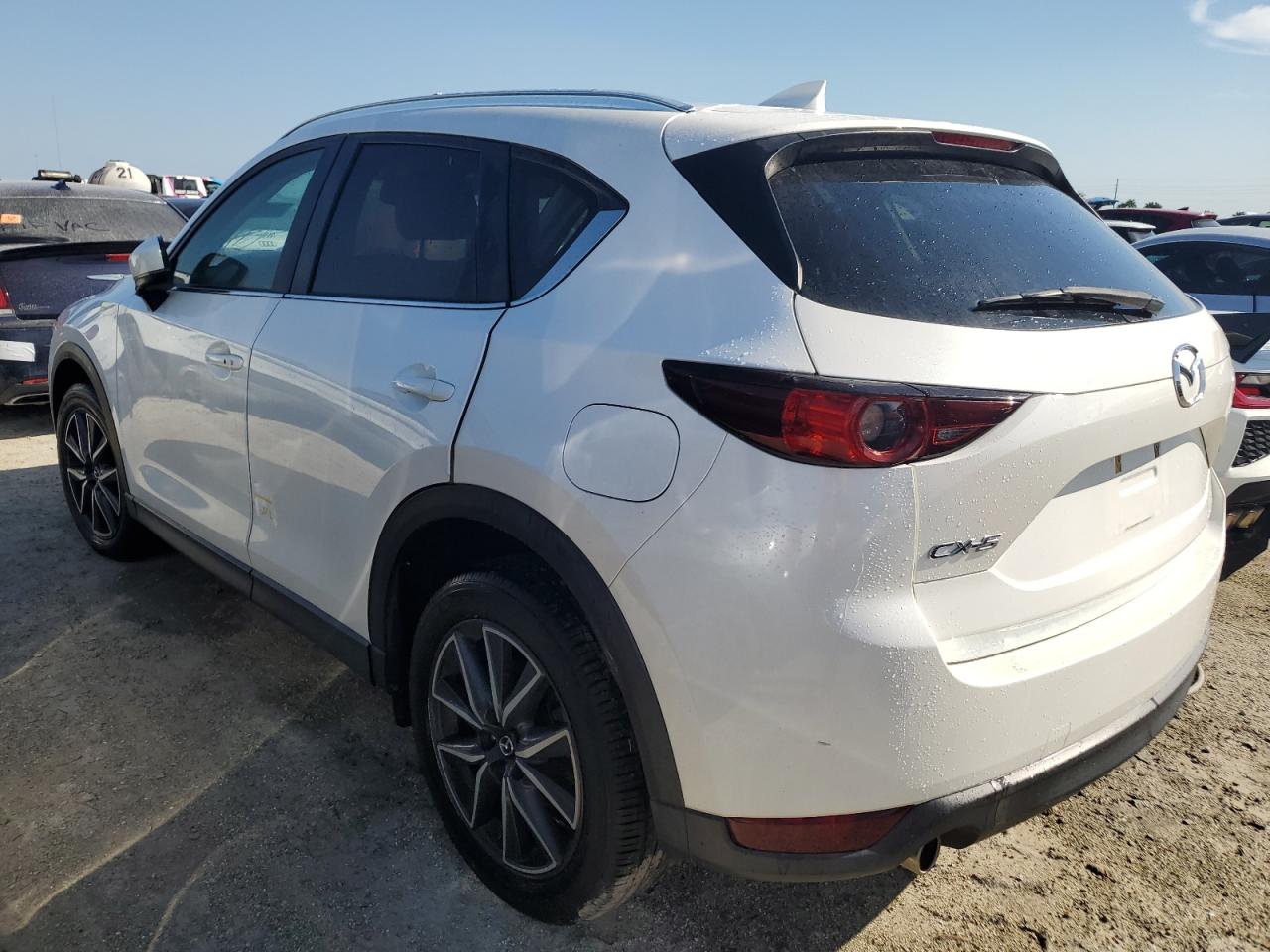 2018 Mazda CX-5 - Image 2