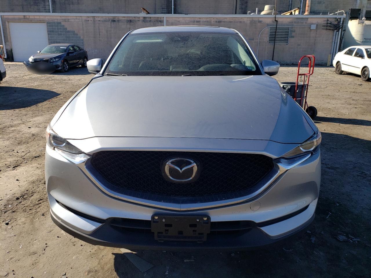 2019 Mazda CX-5 - Image 5