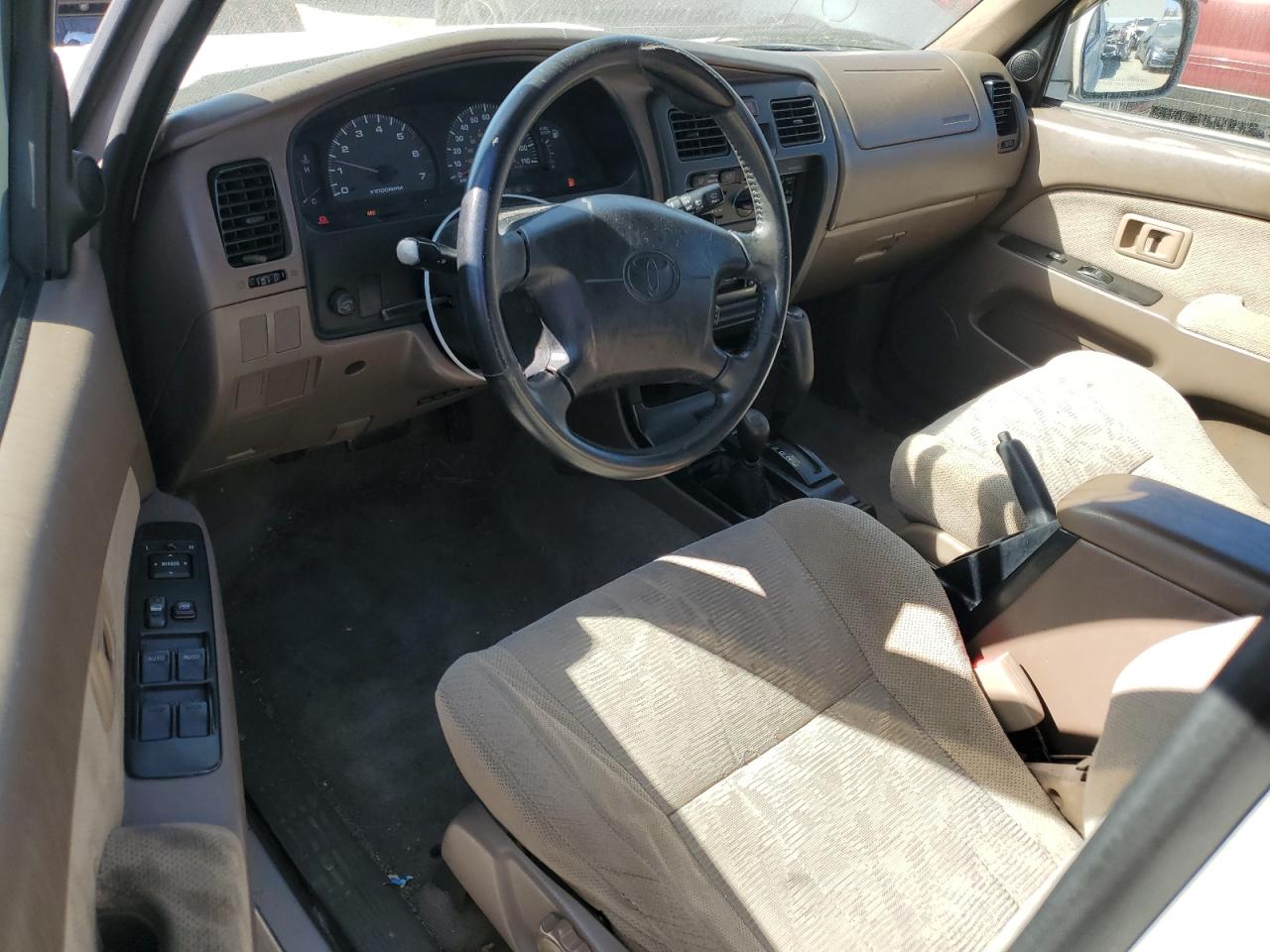 2000 Toyota 4Runner - Image 8