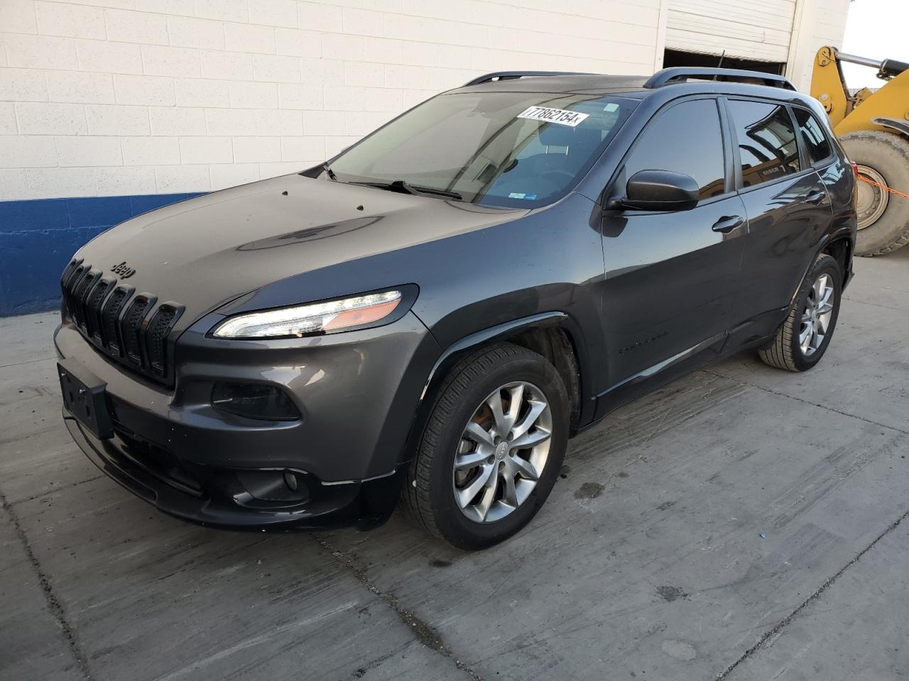 2018 Jeep Cherokee Latitude VIN: 1C4PJLCB4JD606096 Lot: 77862154