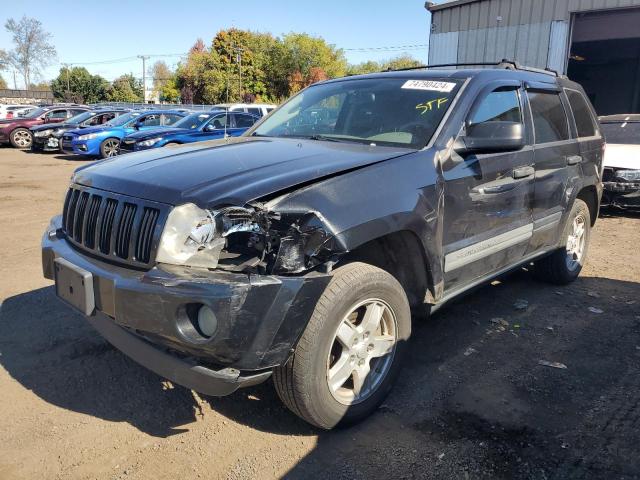 2005 Jeep Grand Cherokee Laredo