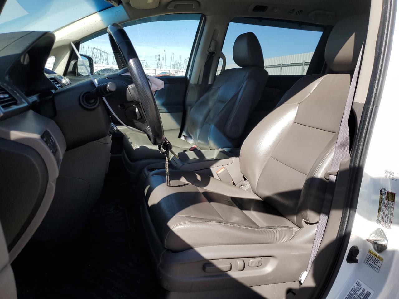 2012 Honda Odyssey - Image 7