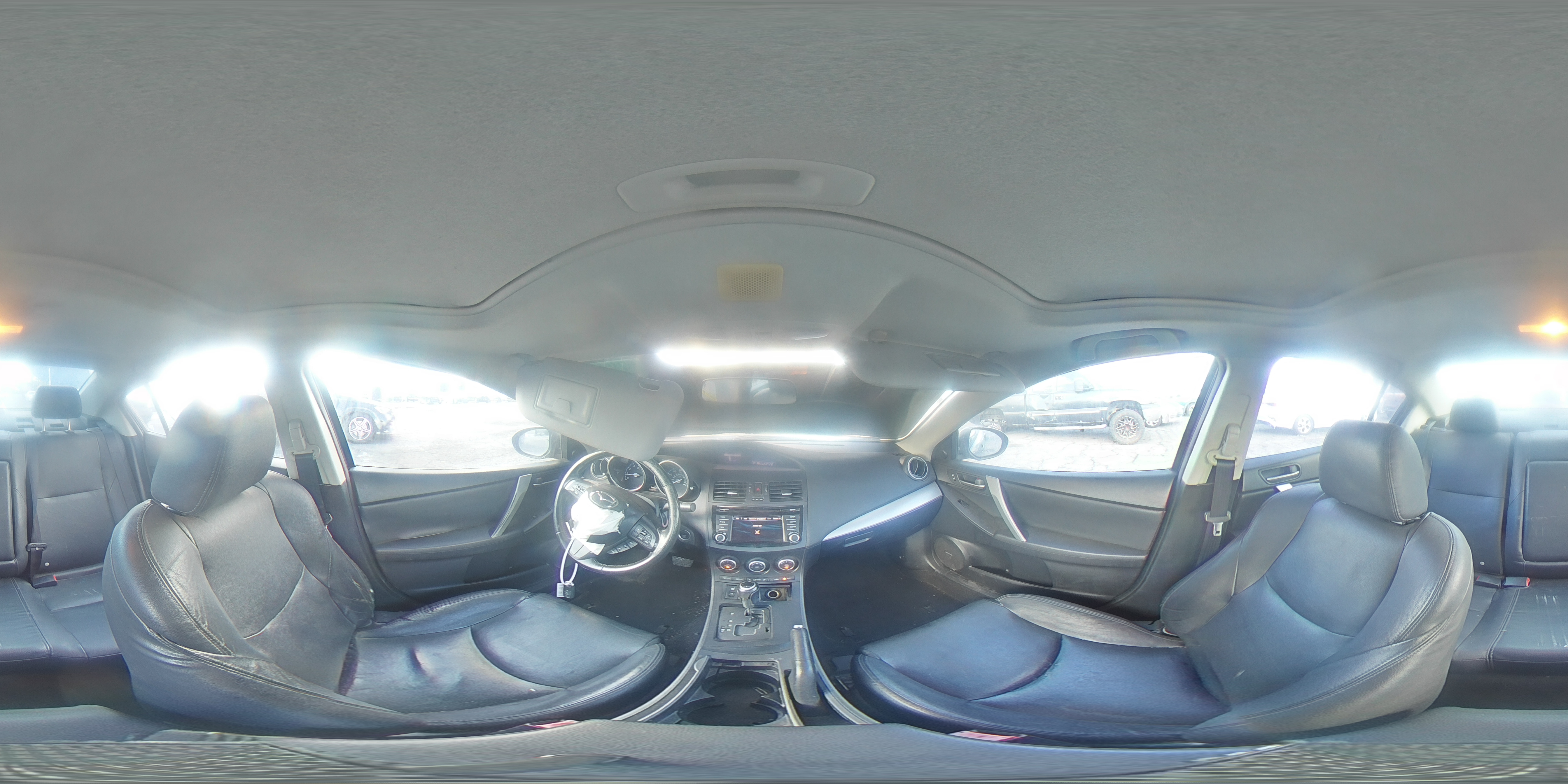 2013 Mazda 3 - Image 13