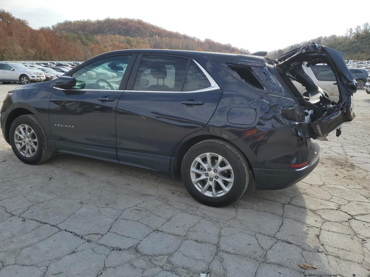 2021 Chevrolet Equinox - Image 2