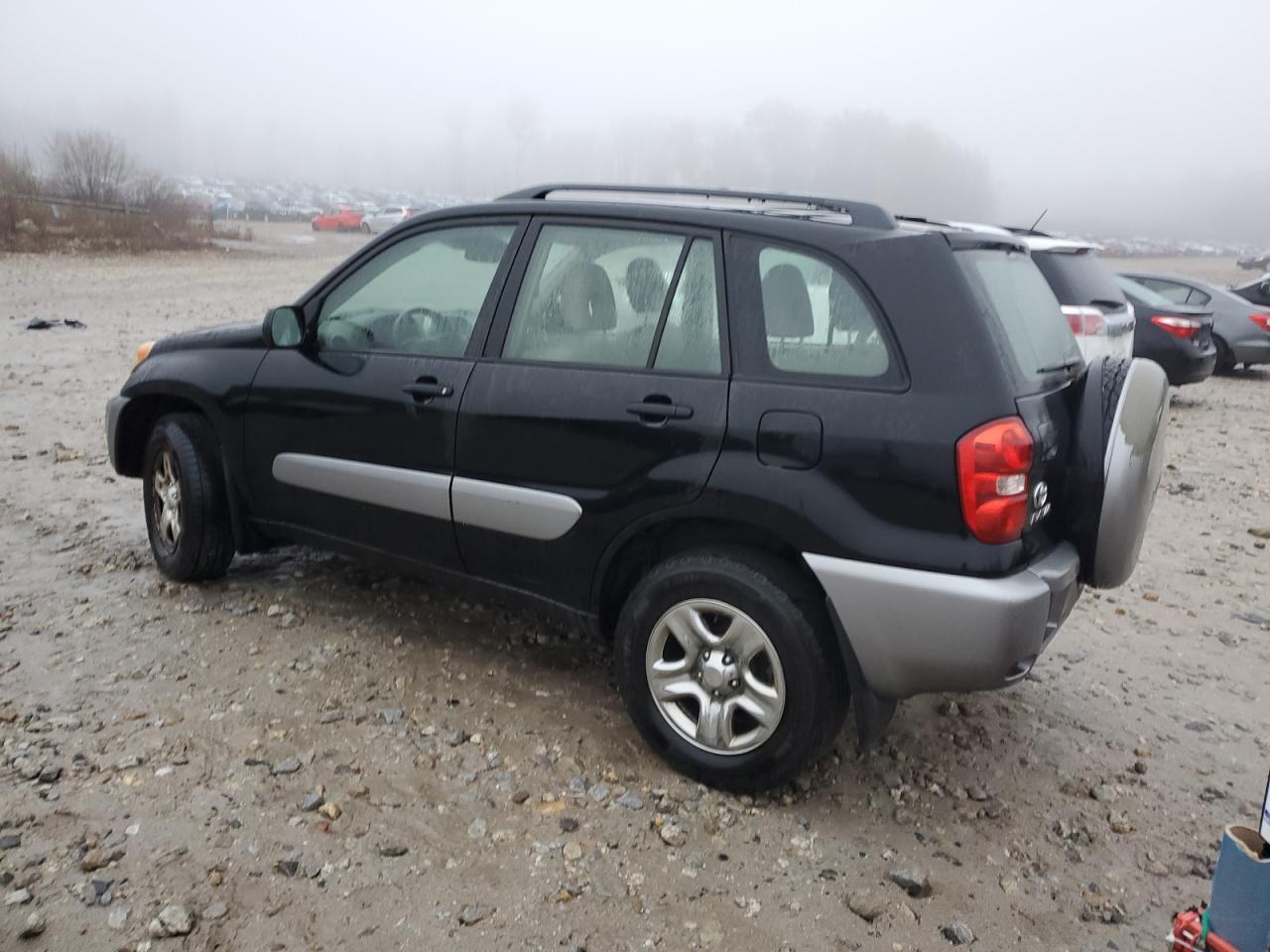 2005 Toyota RAV 4 - Image 2