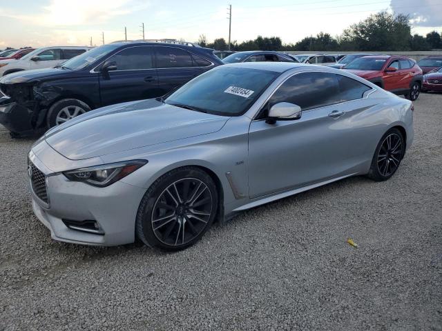 2018 Infiniti Q60 Luxe 300