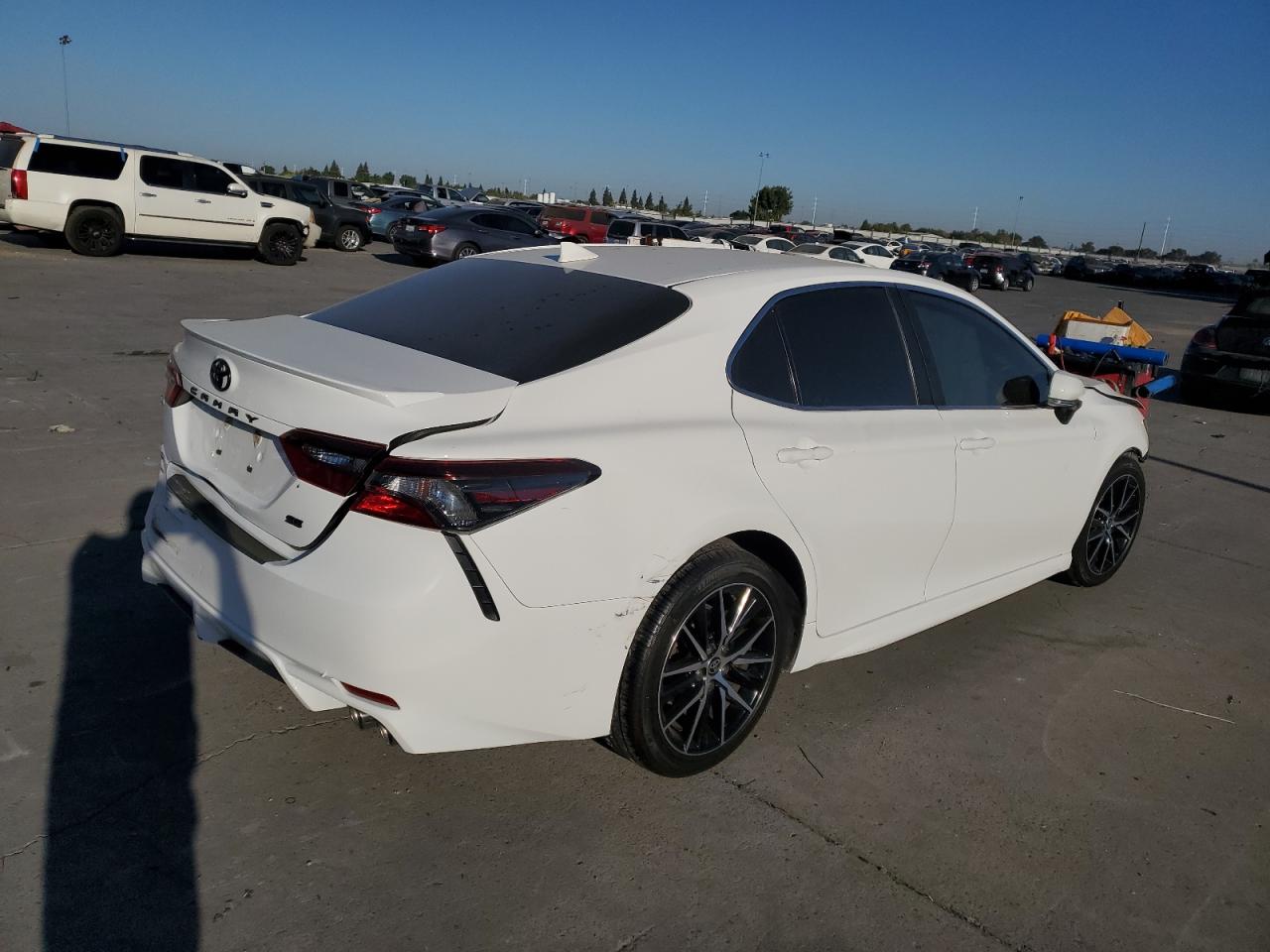 2021 Toyota Camry - Image 3