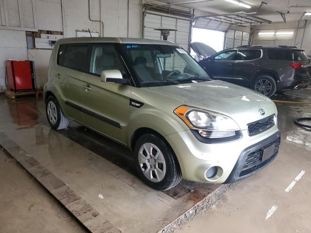  KIA SOUL 2013 Зеленый