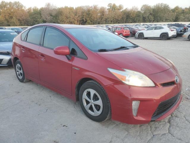  TOYOTA PRIUS 2013 Красный