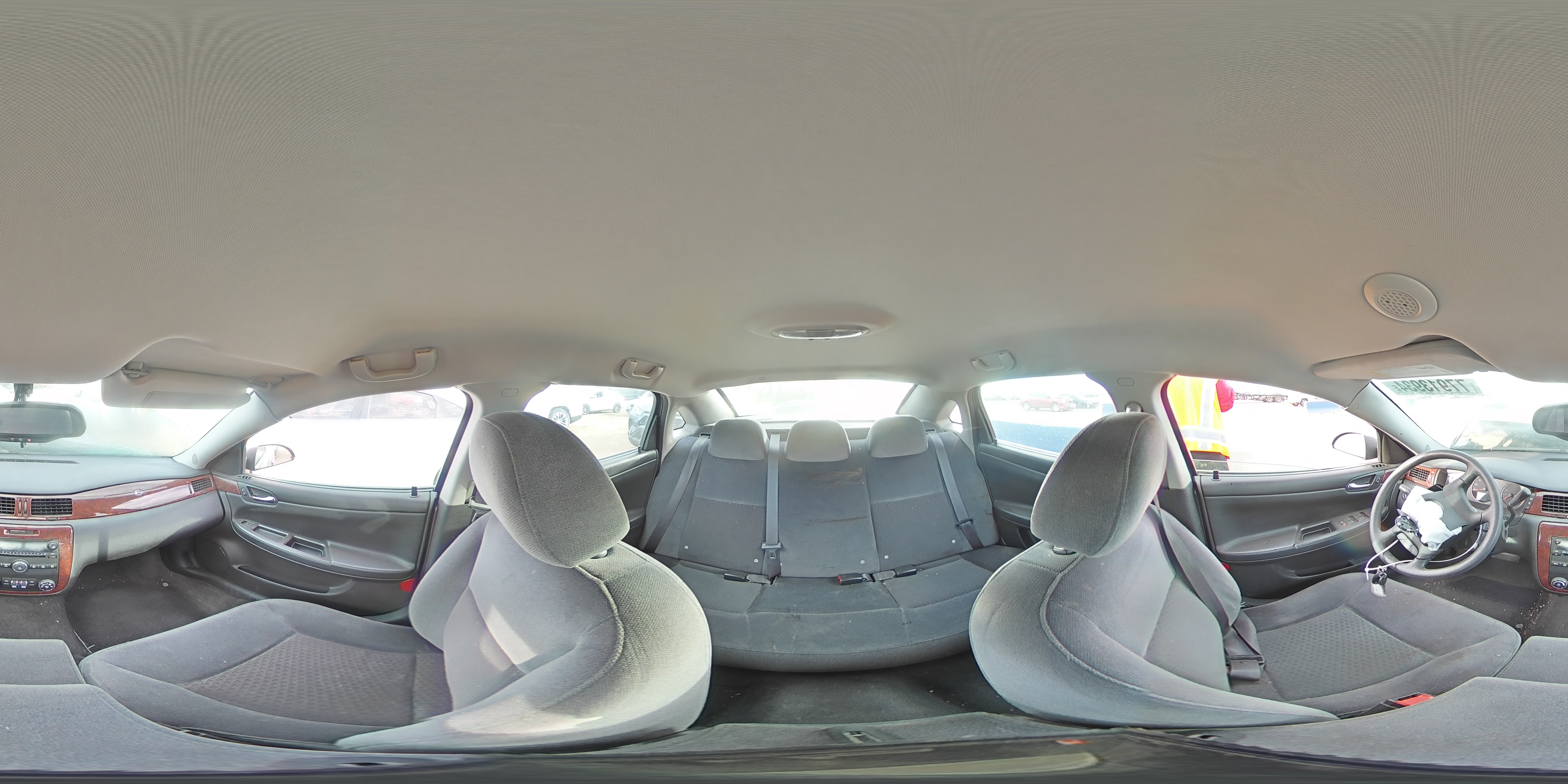 2009 Chevrolet Impala - Image 13