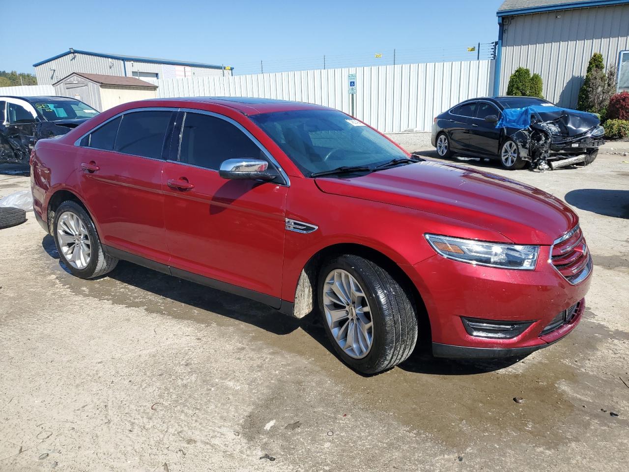 2019 Ford Taurus - Image 4