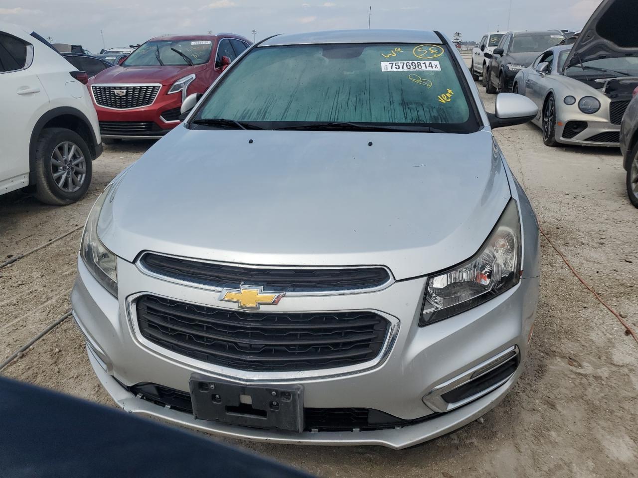 2015 Chevrolet Cruze - Image 5