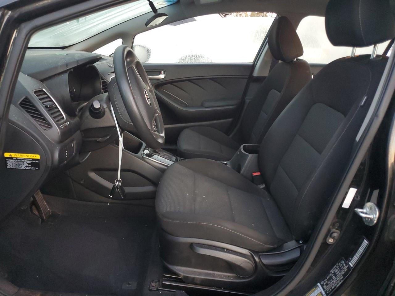 2018 Kia Forte - Image 7