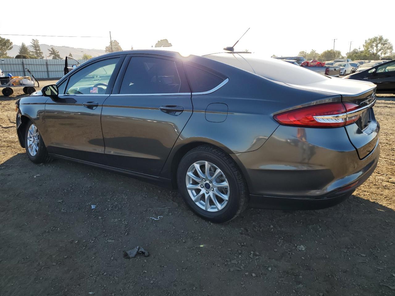 3FA6P0G70HR142343 2017 FORD FUSION - Image 2