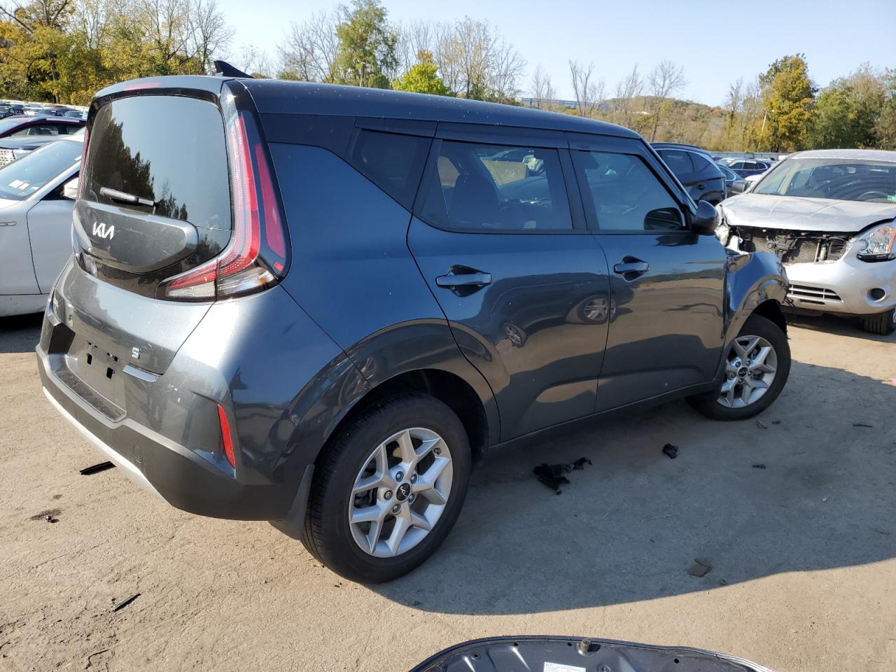 2023 Kia Soul Lx VIN: KNDJ23AU1P7201800 Lot: 75588904