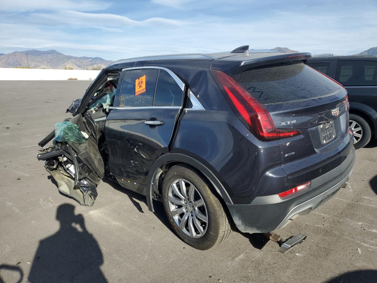 VIN 1GYFZDR41PF200934 2023 CADILLAC XT4 no.2