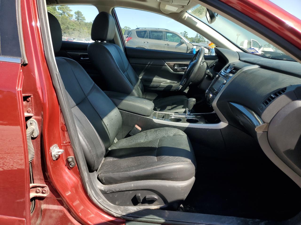 2015 Nissan Altima - Image 7