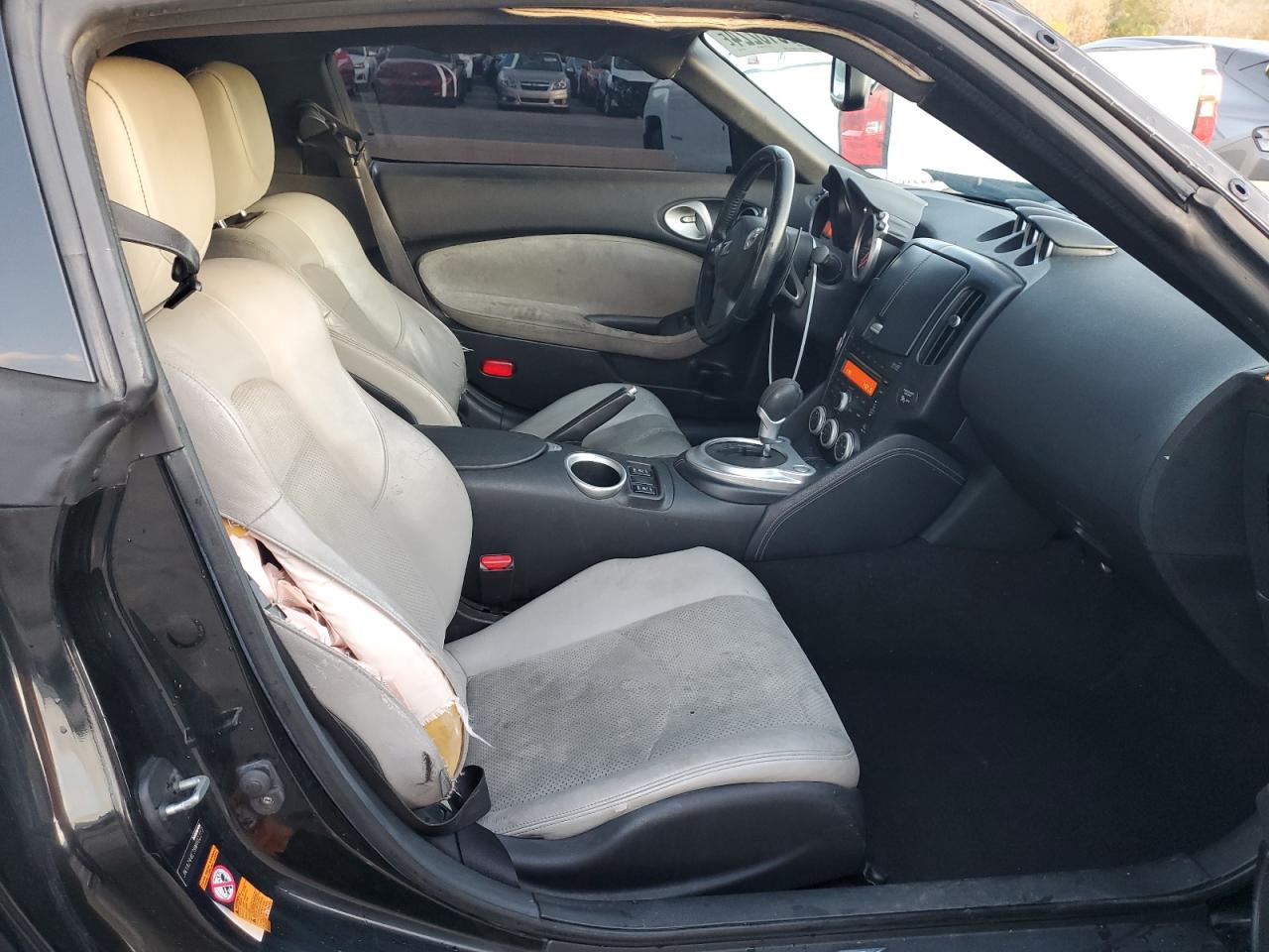 2009 Nissan 370Z - Image 10