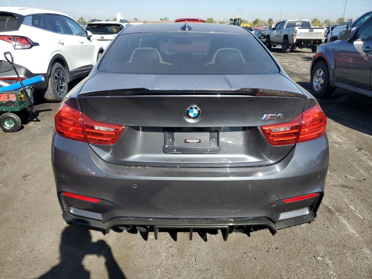 2015 BMW M4 VIN: WBS3R9C51FK333084 Lot: 74425224