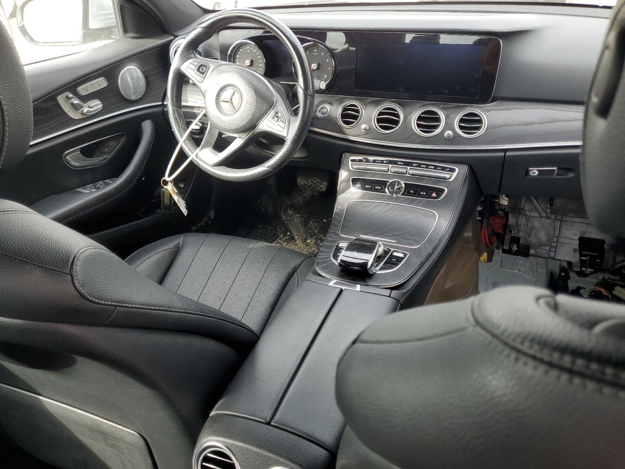 2018 Mercedes-Benz E 300 VIN: WDDZF4JB9JA471952 Lot: 78298664