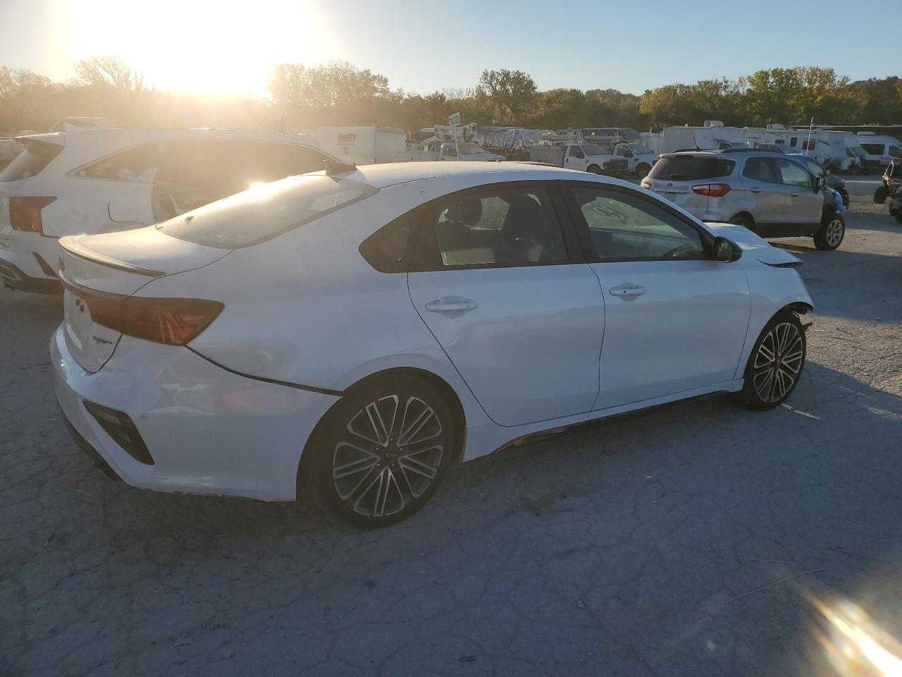 2021 Kia Forte - Image 3