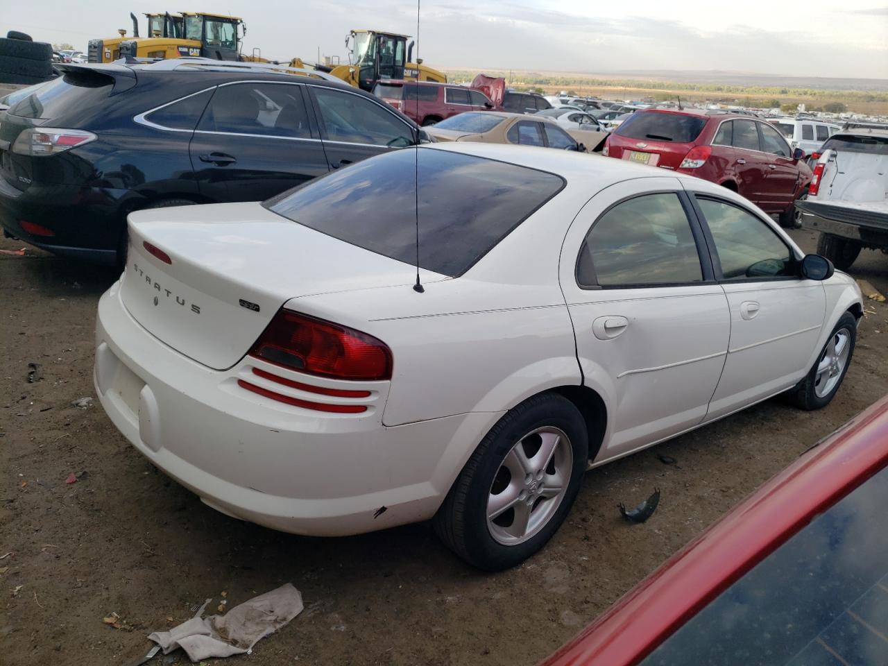 2005 Dodge Stratus - Image 3