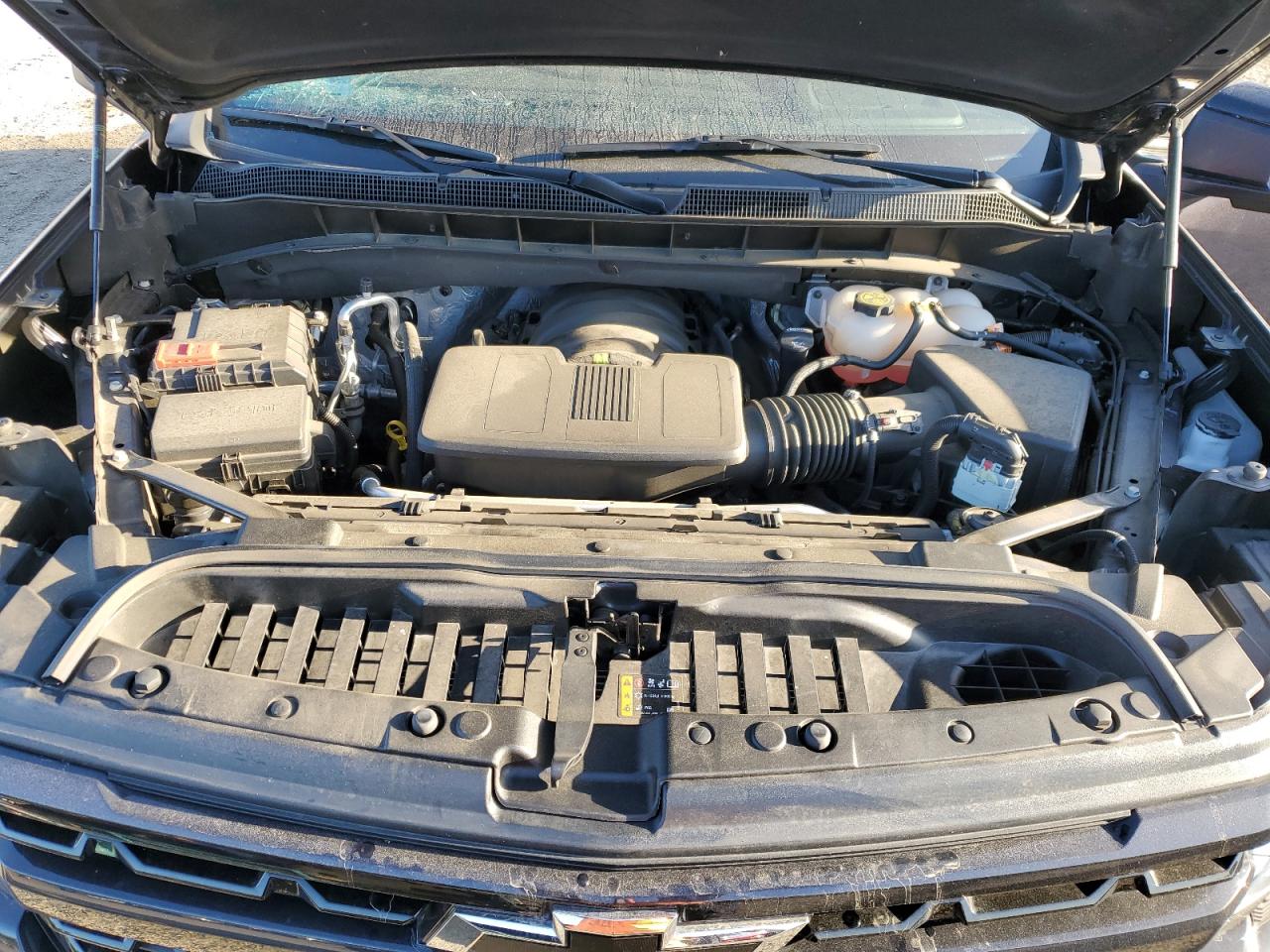 2023 Chevrolet Silverado - Image 11