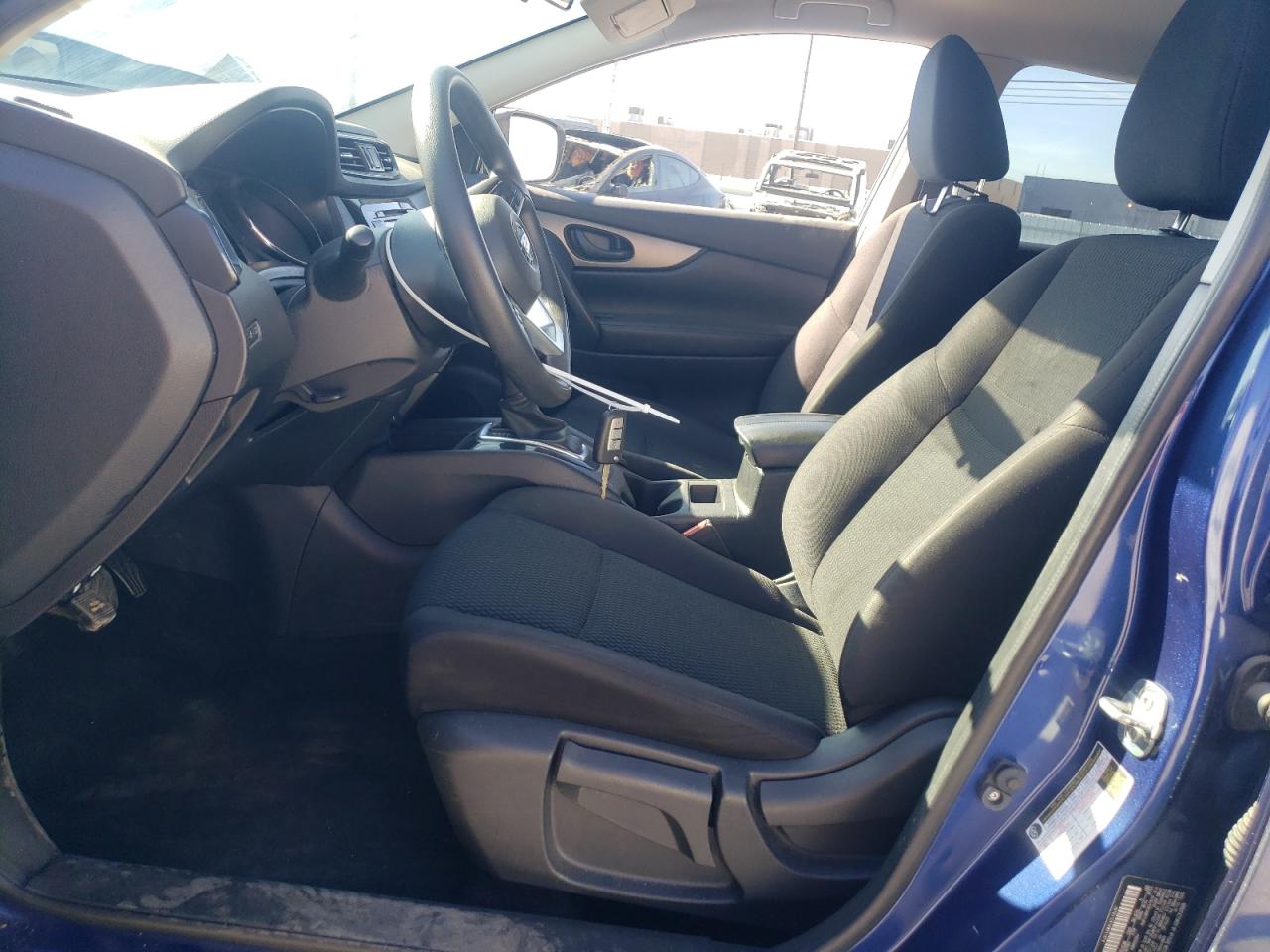 2019 Nissan Rogue - Image 7