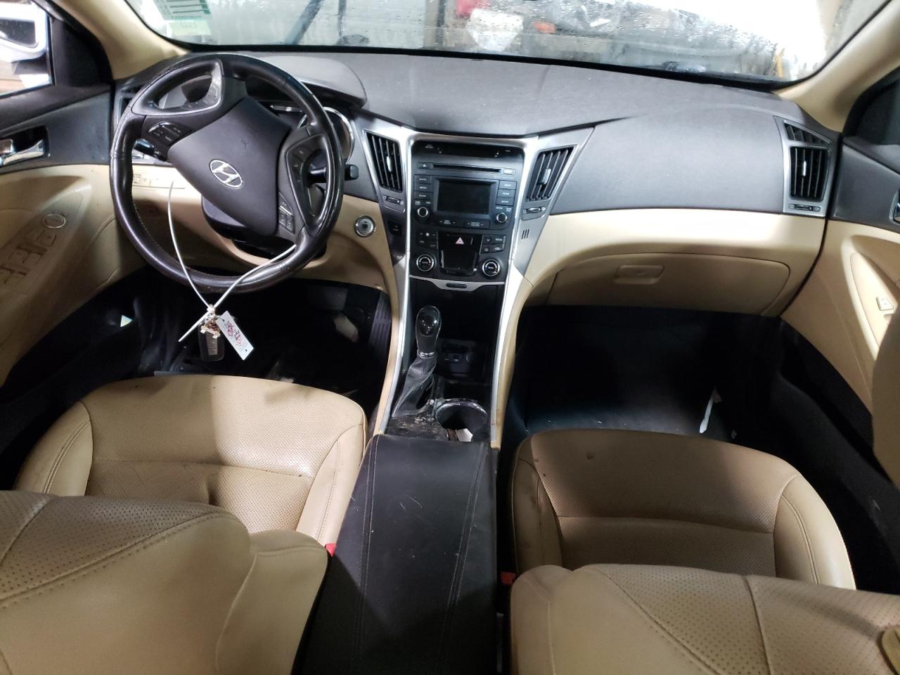 2015 Hyundai Sonata - Image 8