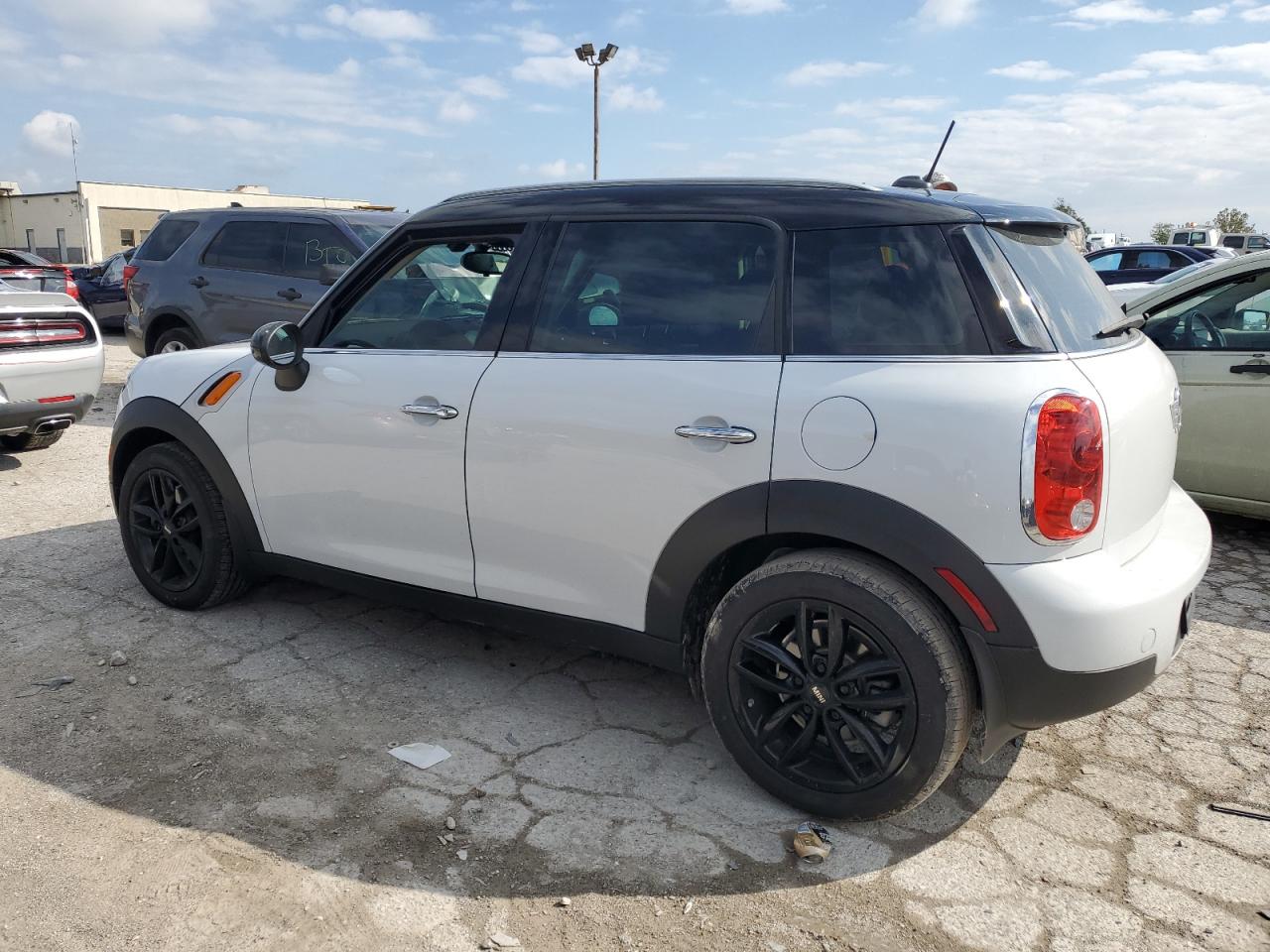 2013 MINI Cooper - Image 2