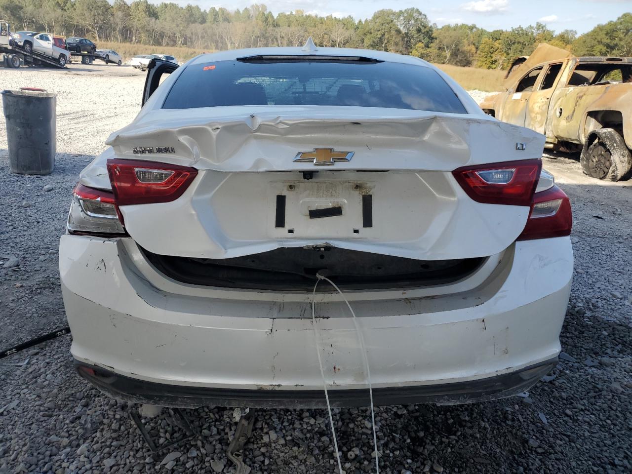 2018 Chevrolet Malibu - Image 6