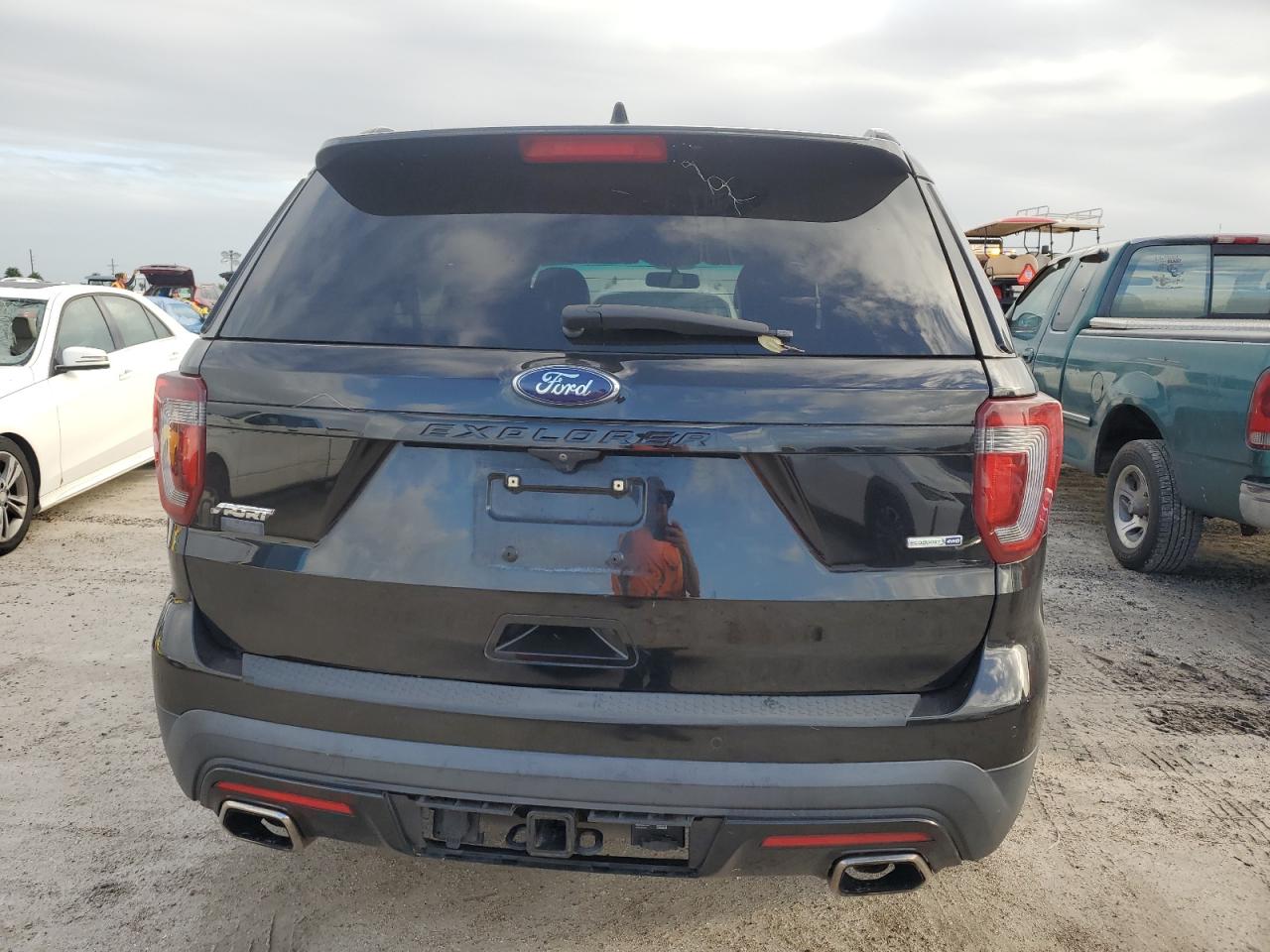 1FM5K8GT1HGB28079 2017 Ford Explorer Sport